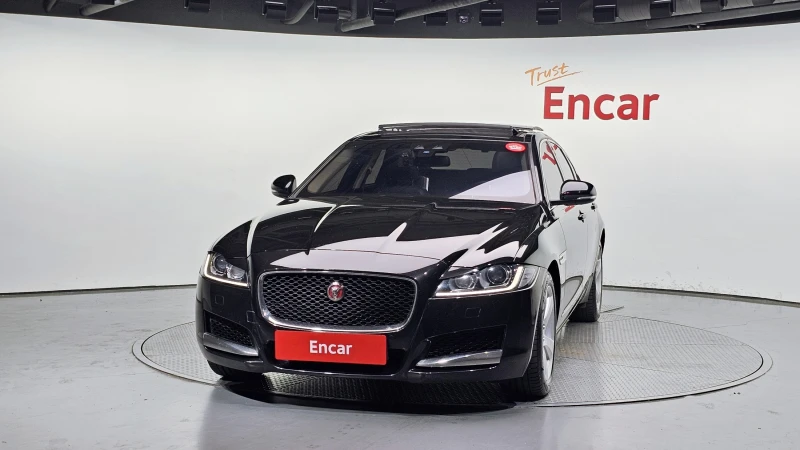 Jaguar Xf 2.0* Disel* Prestige* Navi* Camera* HeadUP - 8500 € / 16624.56 лв. - 93908434 1 | Car24.bg Jaguar Xf 2.0* Disel* Prestige* Navi* Camera* HeadUP - 8500 € / 16624.56 лв. - 93908434 1
