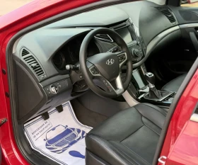 Hyundai I40 1.7Crdi Premium Панорама Обдухване Нави Камера | Auto.bg — изображение 6 Hyundai I40 1.7Crdi Premium Панорама Обдухване Нави Камера | Auto.bg — изображение 6