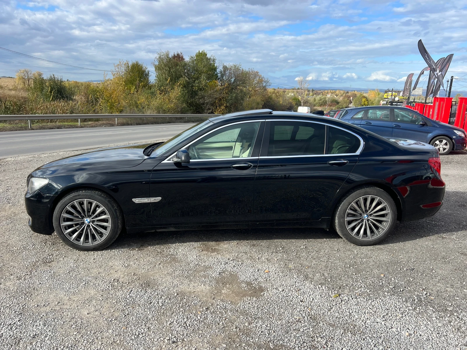 BMW 740 ТОП/Собствен лизинг! 100% Одобрение - изображение 5 | Auto.bg BMW 740 ТОП/Собствен лизинг! 100% Одобрение - изображение 5