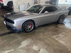 Dodge Challenger SRT 392 | CARFAX | БЕЗ ПЪРВОНАЧАЛНА ВНОСКА | Auto.bg — изображение 2 Dodge Challenger SRT 392 | CARFAX | БЕЗ ПЪРВОНАЧАЛНА ВНОСКА | Auto.bg — изображение 2