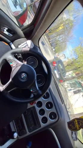 Alfa Romeo 159 1.9JTDM - 2800 € - 11062973 8 | Car24.bg Alfa Romeo 159 1.9JTDM - 2800 € - 11062973 8