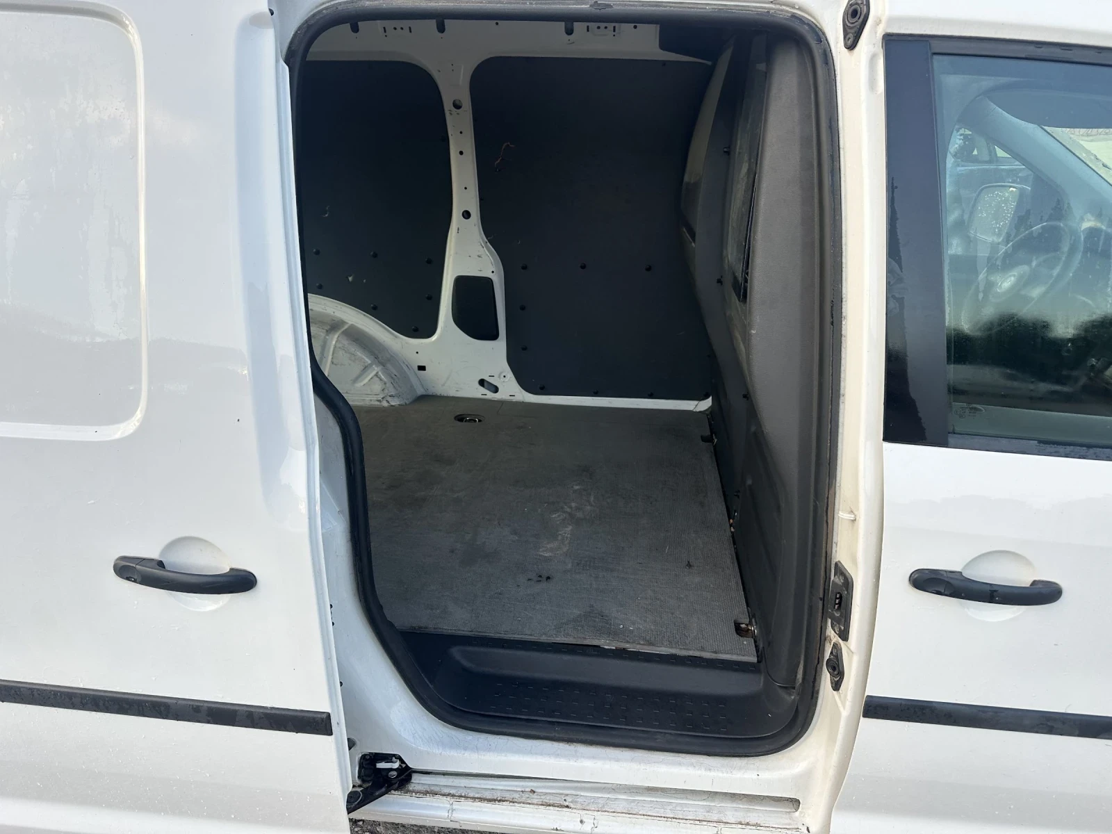 VW Caddy Maxxi - изображение 3 | Auto.bg VW Caddy Maxxi - изображение 3