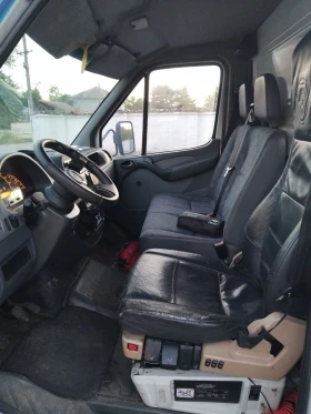 Mercedes-Benz Sprinter 413 2.2сdi | Auto.bg — изображение 8 Mercedes-Benz Sprinter 413 2.2сdi | Auto.bg — изображение 8
