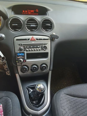 Peugeot 308 1.6i - 2500 € / 4889.57 лв. - 77539318 3 | Car24.bg Peugeot 308 1.6i - 2500 € / 4889.57 лв. - 77539318 3