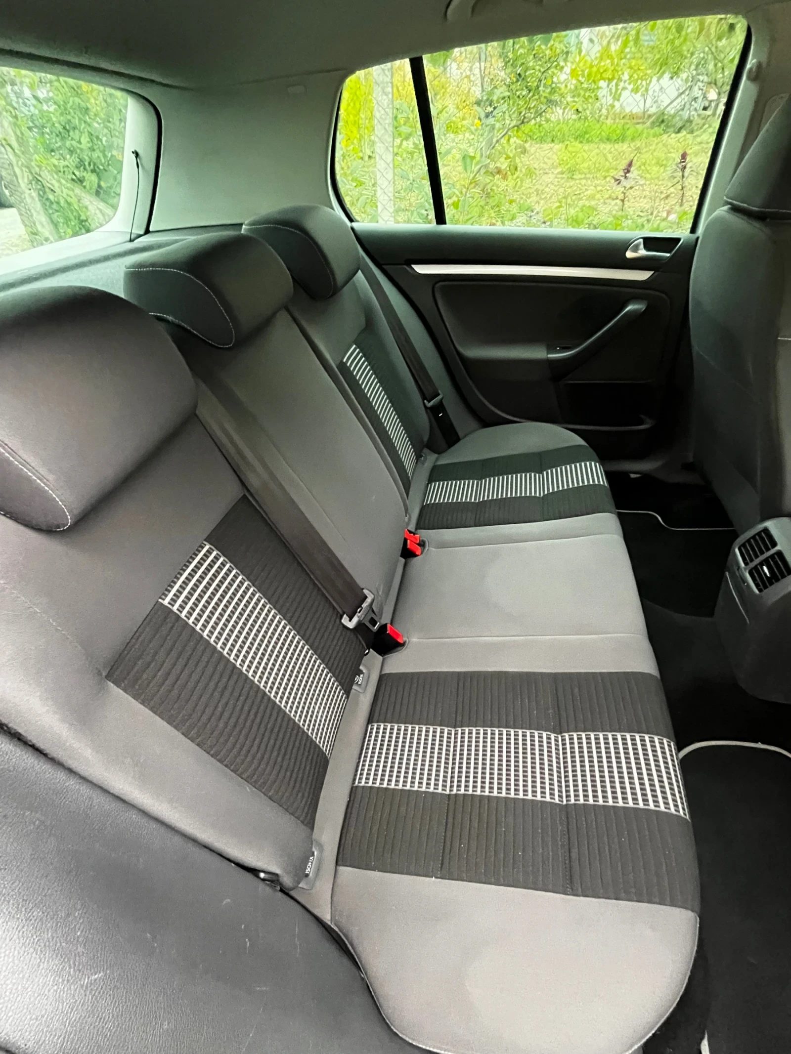 VW Golf 1.4TSI, 140 коня  - изображение 5 | Auto.bg VW Golf 1.4TSI, 140 коня  - изображение 5