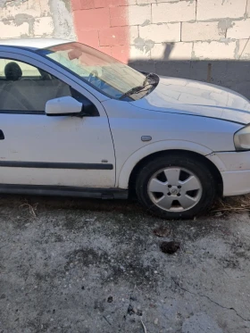Opel Astra Седан - Car24.bg Opel Astra Седан