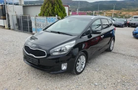 Снимка Kia Carens
