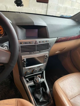 Opel Astra 1.9cdti 150hp - 2300 € / 4498.41 лв. - 15150238 8 | Car24.bg Opel Astra 1.9cdti 150hp - 2300 € / 4498.41 лв. - 15150238 8