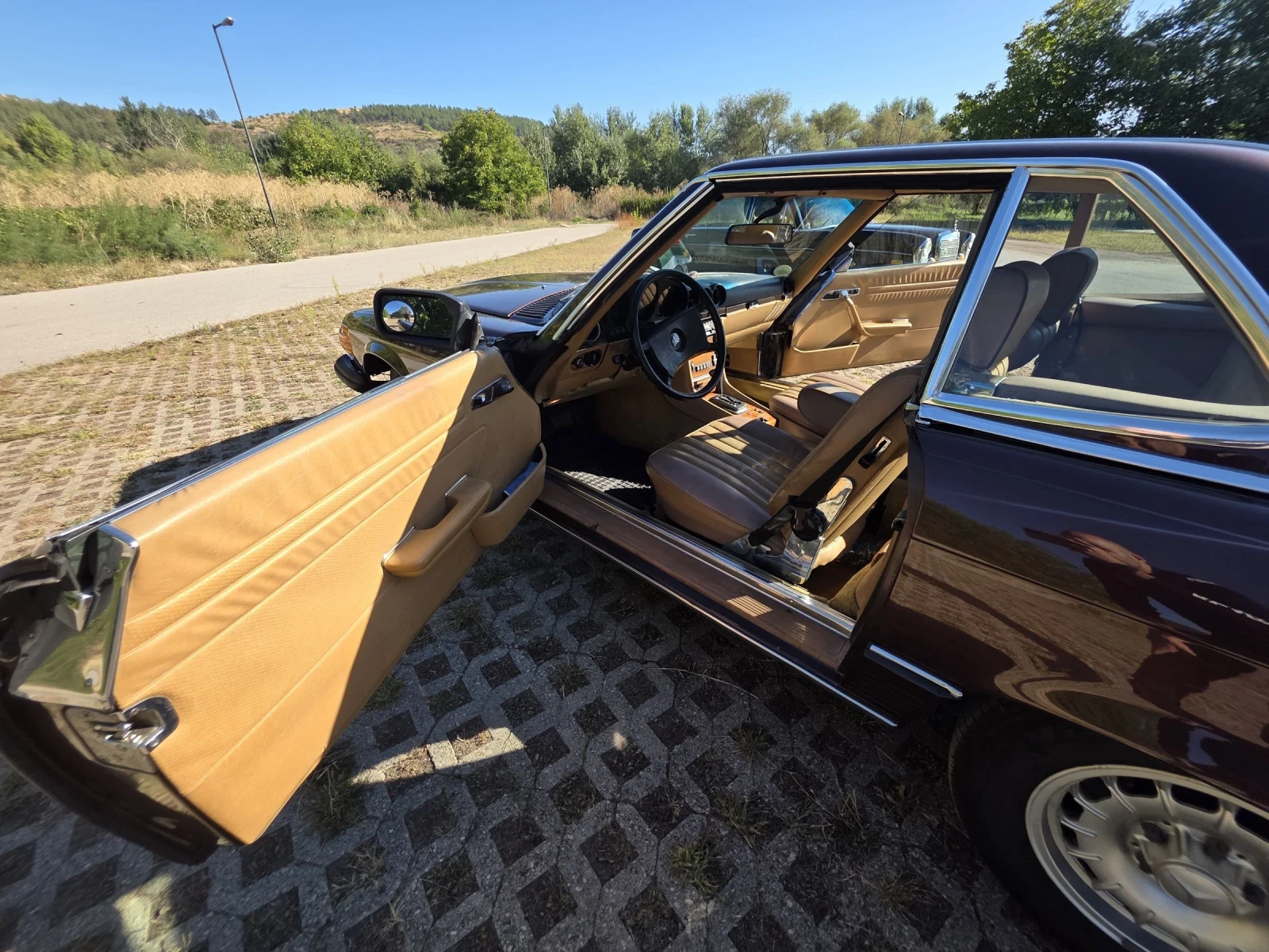 Mercedes-Benz SL 380 Benzin/ Automatik  - изображение 5 | Auto.bg Mercedes-Benz SL 380 Benzin/ Automatik  - изображение 5