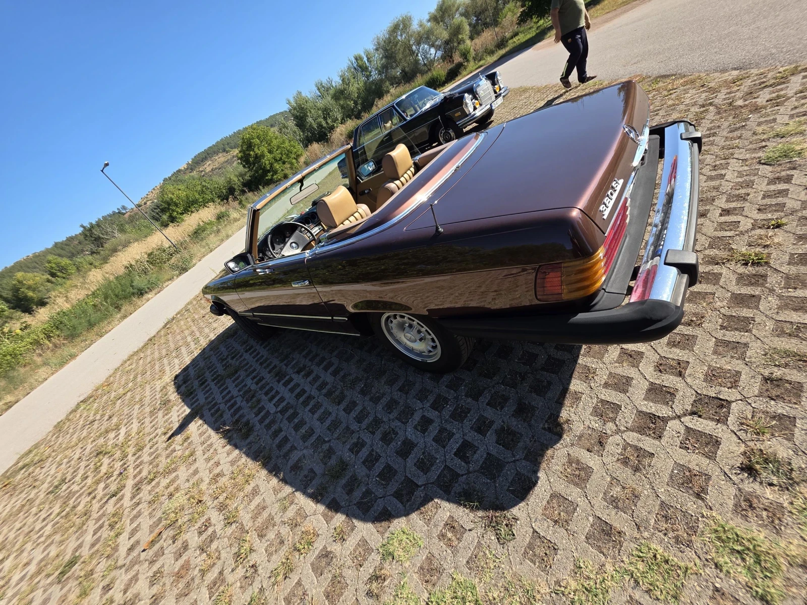 Mercedes-Benz SL 380 Benzin/ Automatik  - изображение 2 | Auto.bg Mercedes-Benz SL 380 Benzin/ Automatik  - изображение 2