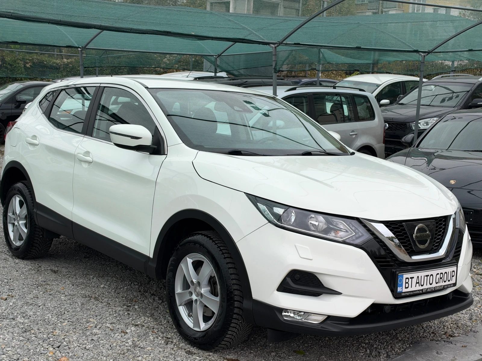 Nissan Qashqai 1.2i AUTOMATIC /48000KM/ СЕРВИЗНА ИСТОРИЯ! | Auto.bg — изображение 1 Nissan Qashqai 1.2i AUTOMATIC /48000KM/ СЕРВИЗНА ИСТОРИЯ! | Auto.bg — изображение 1
