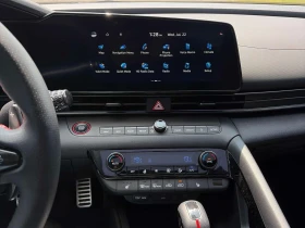 Hyundai Elantra N Line Ultimate | CARFAX | OT HYUNDAI | Auto.bg — изображение 9 Hyundai Elantra N Line Ultimate | CARFAX | OT HYUNDAI | Auto.bg — изображение 9