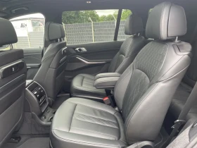 BMW X7 40d/xDrive/M-SPORT/SKY-LOUNGE/360/HUD/7 SEAT/ | Auto.bg — изображение 13 BMW X7 40d/xDrive/M-SPORT/SKY-LOUNGE/360/HUD/7 SEAT/ | Auto.bg — изображение 13
