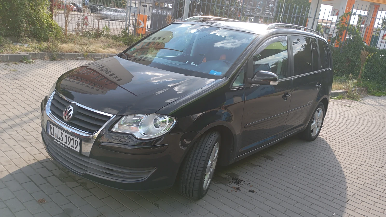 VW Touran Germania2, 0/Metan - изображение 2 | Auto.bg VW Touran Germania2, 0/Metan - изображение 2