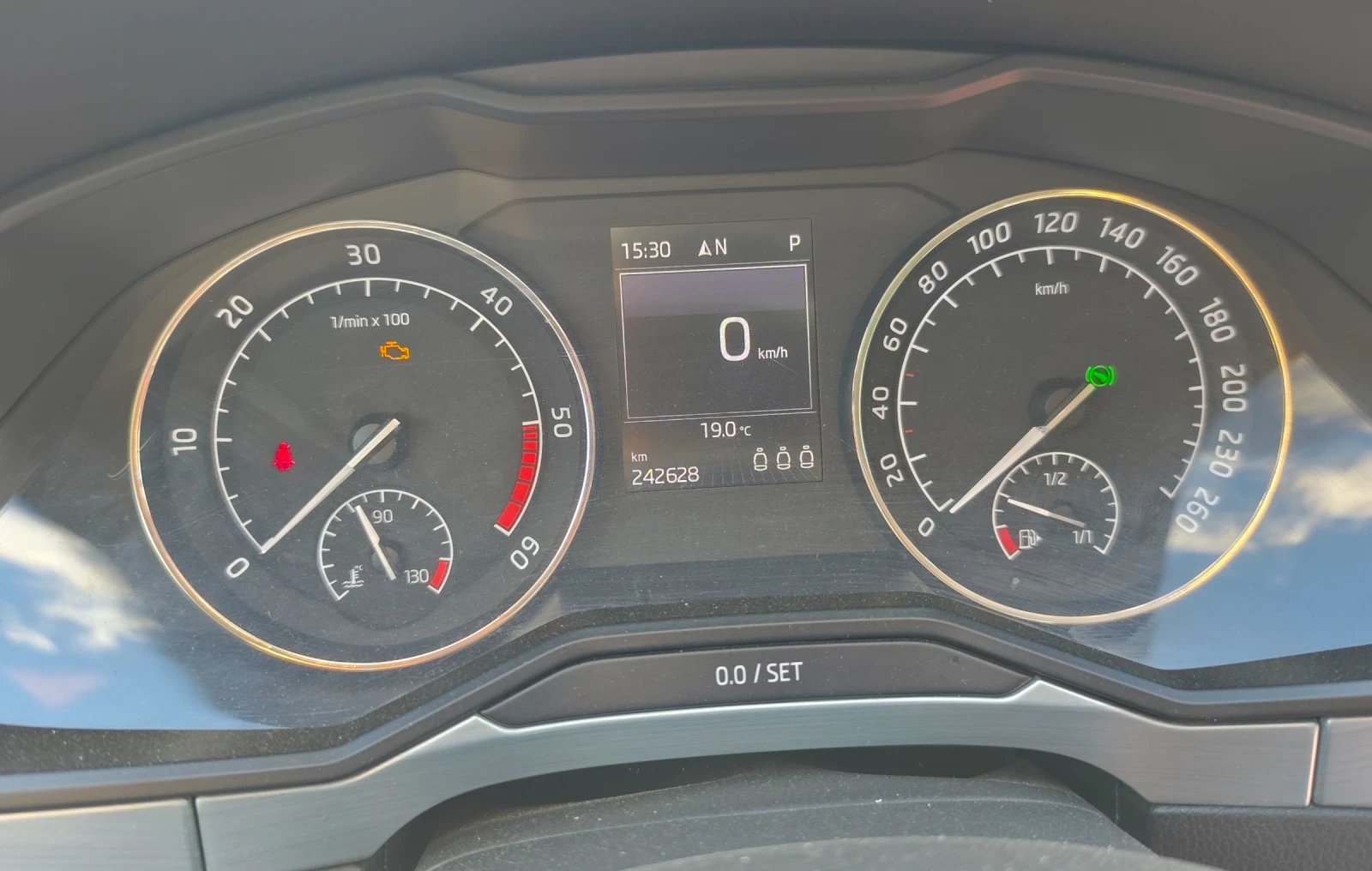 Skoda Superb  - изображение 4 | Auto.bg Skoda Superb  - изображение 4