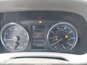 Toyota Rav4 2.5* 4X4* LIMITED* DISTRONIC* ШИБИДАХ* BLIND-SPOT* | Auto.bg — изображение 11 Toyota Rav4 2.5* 4X4* LIMITED* DISTRONIC* ШИБИДАХ* BLIND-SPOT* | Auto.bg — изображение 11