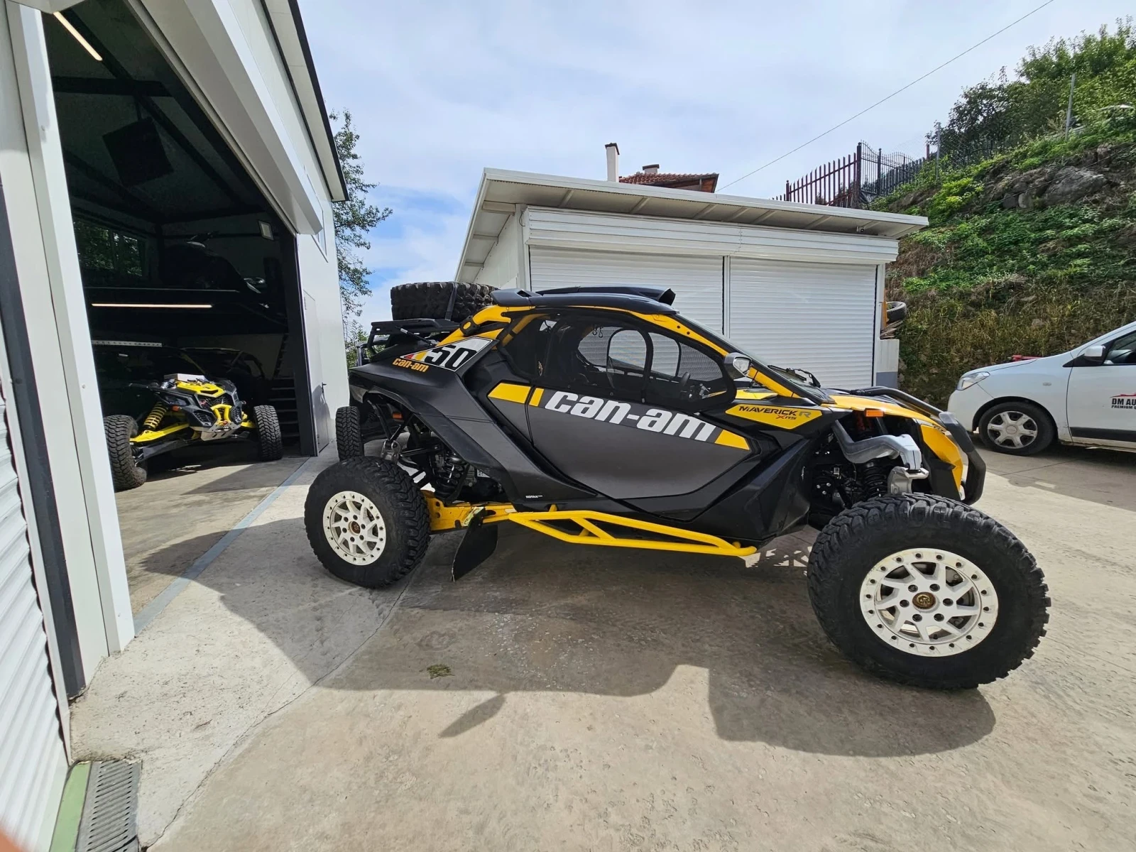 Can-Am Maverick X3 Maverick R XRS 2024 - изображение 7 | Auto.bg Can-Am Maverick X3 Maverick R XRS 2024 - изображение 7
