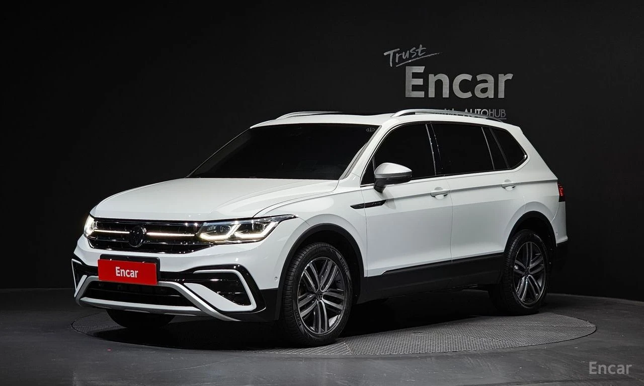 VW Tiguan PRESTIGE* ОБДУХВАНЕ* ДИСТРОНИК* ХЕДЪП* 360КАМЕРА* | Auto.bg — изображение 1 VW Tiguan PRESTIGE* ОБДУХВАНЕ* ДИСТРОНИК* ХЕДЪП* 360КАМЕРА* | Auto.bg — изображение 1