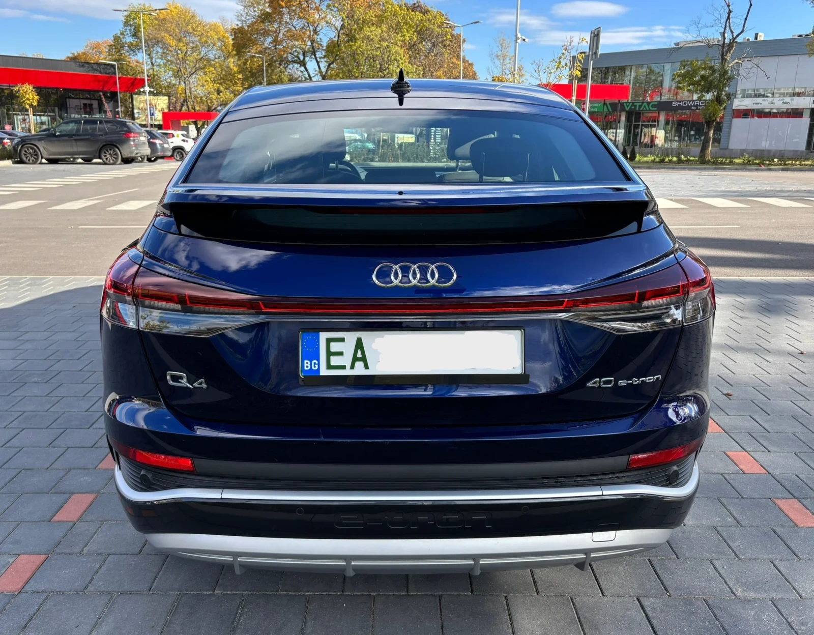 Audi Q4 Etron 40 Sportback S-line - изображение 5 | Auto.bg Audi Q4 Etron 40 Sportback S-line - изображение 5
