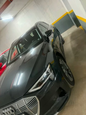 Audi E-Tron Quattro