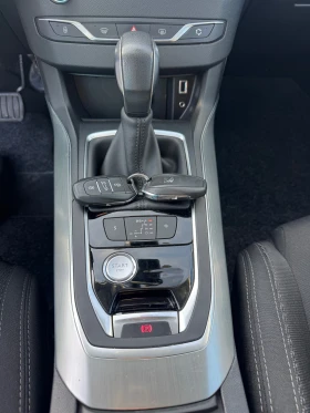 Peugeot 308 1.6BlueHdi Led автоматик GT Line | Auto.bg — изображение 15 Peugeot 308 1.6BlueHdi Led автоматик GT Line | Auto.bg — изображение 15