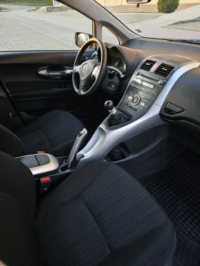 Toyota Auris 2.0 D4-D - 3200 € / 6258.66 лв. - 20262007 14 | Car24.bg Toyota Auris 2.0 D4-D - 3200 € / 6258.66 лв. - 20262007 14