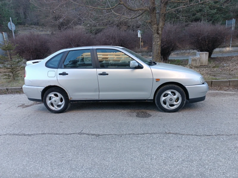 Seat Cordoba - 1900 лв. / 971.45 € - 27424452 1 | Car24.bg Seat Cordoba - 1900 лв. / 971.45 € - 27424452 1