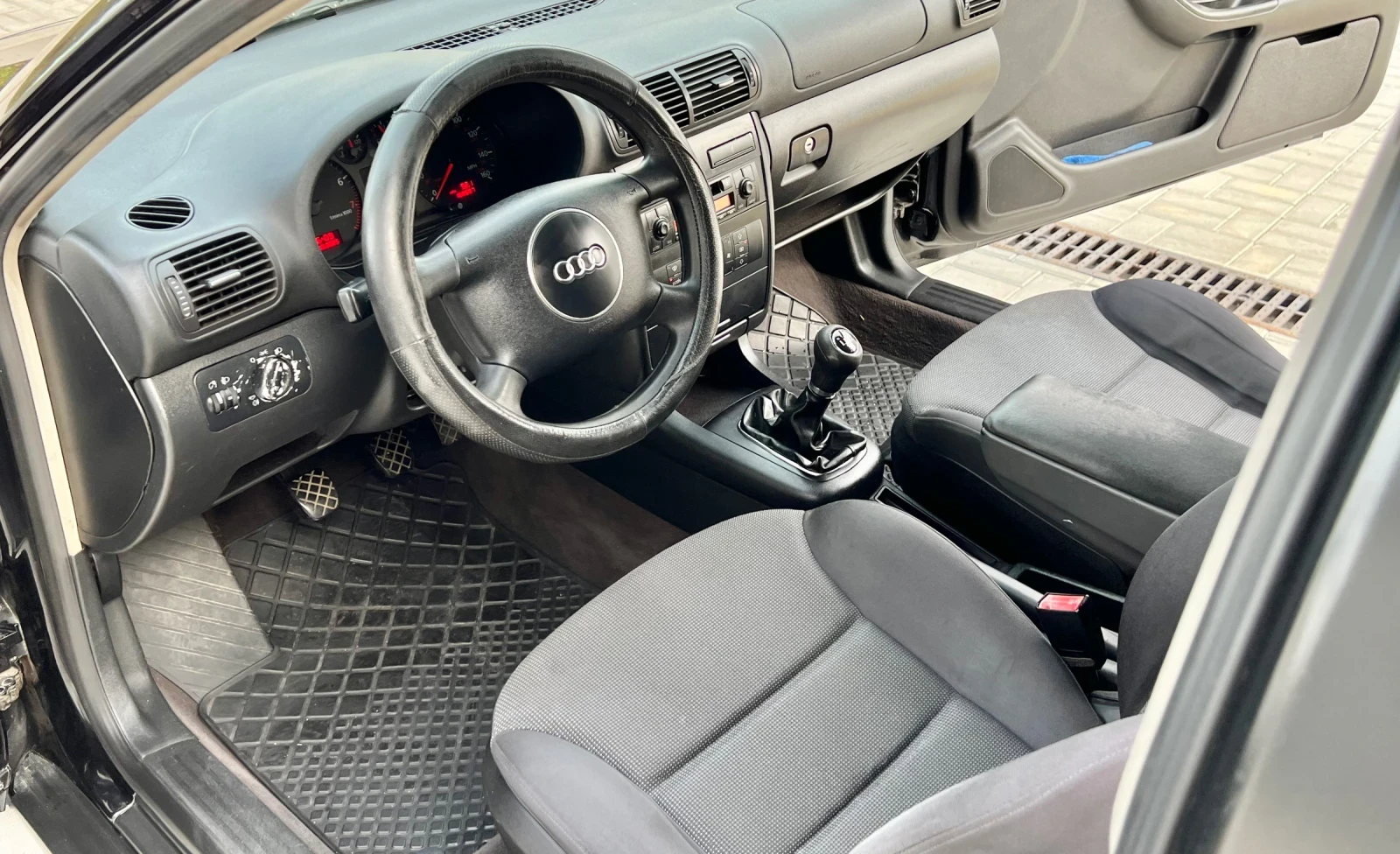 Audi A3 1.6 Газов/Инжекцион - изображение 8 | Auto.bg Audi A3 1.6 Газов/Инжекцион - изображение 8