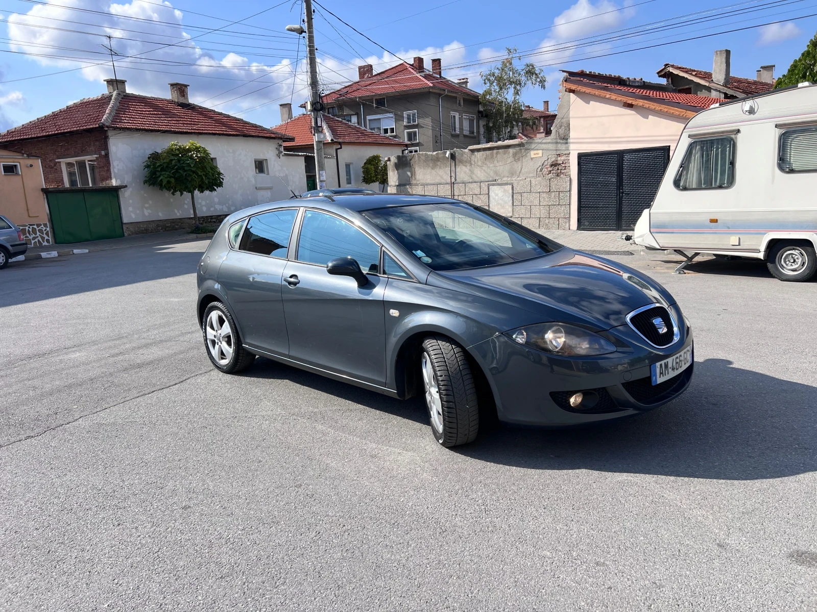 Seat Leon 1.9TDI RECARO  - изображение 2 | Auto.bg Seat Leon 1.9TDI RECARO  - изображение 2