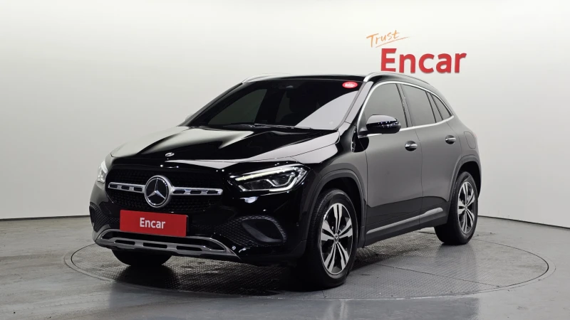 Mercedes-Benz GLA 220 ЕЛ. БАГАЖНИК* BLIND SPOT* ЛЮК* КРАЙНА ЦЕНА - 20599 € - 70702498 1 | Car24.bg Mercedes-Benz GLA 220 ЕЛ. БАГАЖНИК* BLIND SPOT* ЛЮК* КРАЙНА ЦЕНА - 20599 € - 70702498 1
