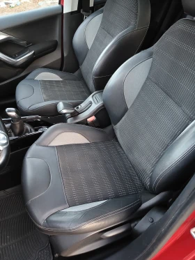 Peugeot 2008 1.6 BLUE HDI ALLURE - 15900 лв. / 8129.54 € - 10809467 14 | Car24.bg Peugeot 2008 1.6 BLUE HDI ALLURE - 15900 лв. / 8129.54 € - 10809467 14