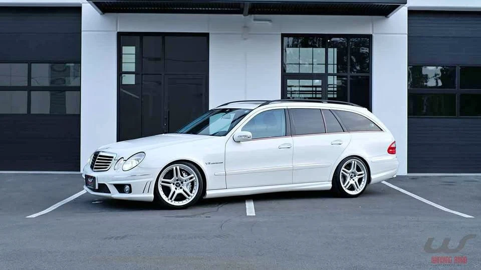 Mercedes-Benz E 55 AMG * АВТОКРЕДИТ БЕЗ ПЪРВОНАЧАЛНА ВНОСКА* | Auto.bg — изображение 1 Mercedes-Benz E 55 AMG * АВТОКРЕДИТ БЕЗ ПЪРВОНАЧАЛНА ВНОСКА* | Auto.bg — изображение 1