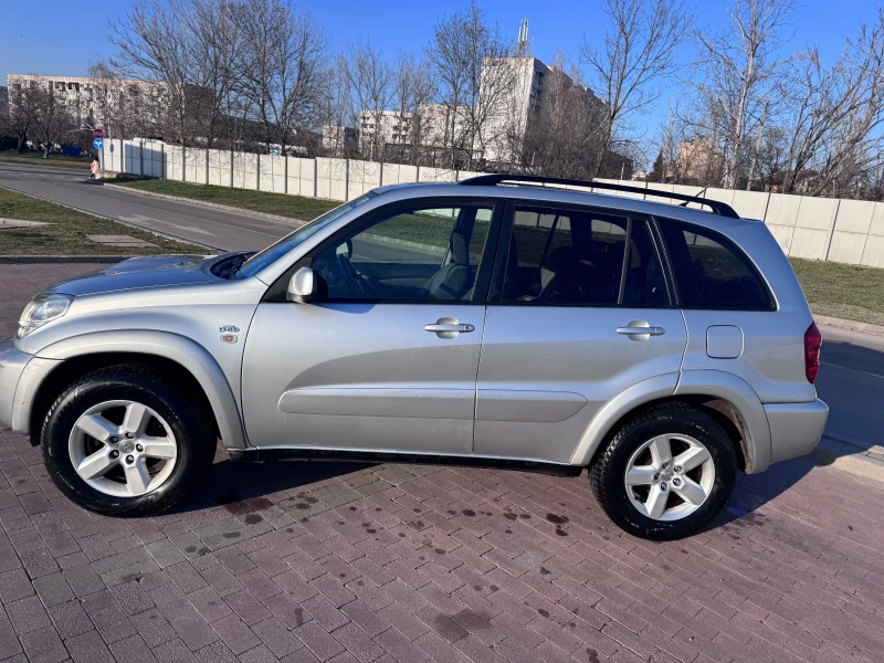 Toyota Rav4 D4D - 3700 € / 7236.57 лв. - 13816440 1 | Car24.bg Toyota Rav4 D4D - 3700 € / 7236.57 лв. - 13816440 1