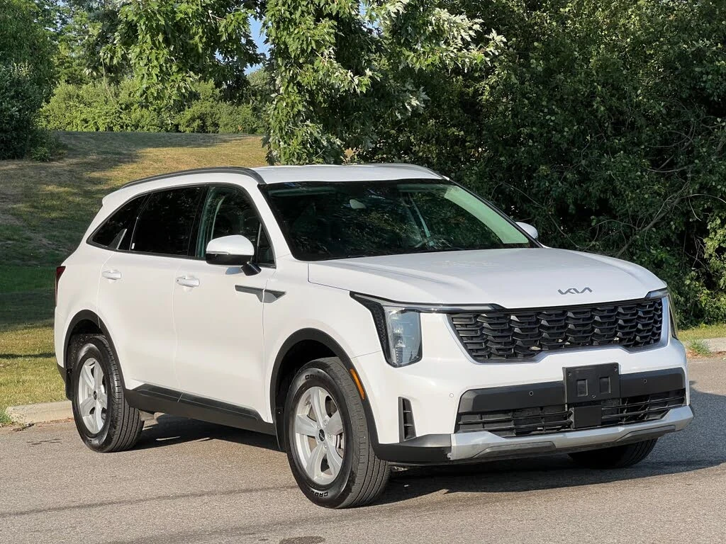 Kia Sorento LX AWD* Дистроник* CarPlay* Подгрев* Мъртва Точка - изображение 7 | Auto.bg Kia Sorento LX AWD* Дистроник* CarPlay* Подгрев* Мъртва Точка - изображение 7