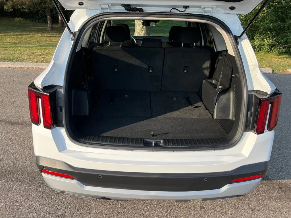 Kia Sorento LX AWD* Дистроник* CarPlay* Подгрев* Мъртва Точка - изображение 9 | Auto.bg Kia Sorento LX AWD* Дистроник* CarPlay* Подгрев* Мъртва Точка - изображение 9