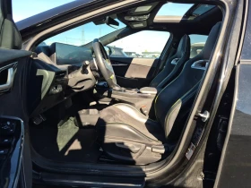 Kia EV6 GT* HUD* PODGREV* PANO* VOICE ASSIST* | Auto.bg — изображение 17 Kia EV6 GT* HUD* PODGREV* PANO* VOICE ASSIST* | Auto.bg — изображение 17