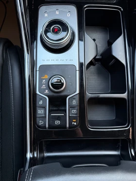 Kia Sorento 2.2D обдухване, дистроник, гаранционни условия. - 55500 лв. / 28376.70 € - 38428702 13 | Car24.bg Kia Sorento 2.2D обдухване, дистроник, гаранционни условия. - 55500 лв. / 28376.70 € - 38428702 13