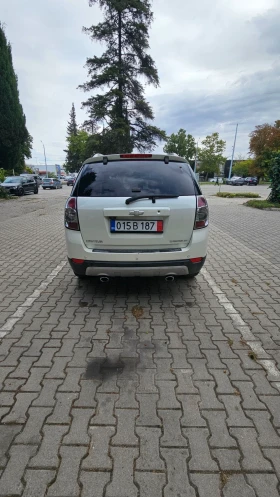 Chevrolet Captiva 2.2D 184p.s.4X4 AT NAVI | Auto.bg — изображение 6 Chevrolet Captiva 2.2D 184p.s.4X4 AT NAVI | Auto.bg — изображение 6