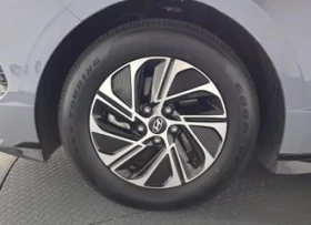 Hyundai Sonata PREMIUM* КОЖА* ПОДГРЕВ* ДИГИТАЛ | Auto.bg — изображение 17 Hyundai Sonata PREMIUM* КОЖА* ПОДГРЕВ* ДИГИТАЛ | Auto.bg — изображение 17