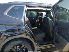 VW Tiguan R-LINE* HEAD UP* KEYLESS* Камера* Digital Cockpit* - 15500 € / 30315.36 лв. - 58432662 10 | Car24.bg VW Tiguan R-LINE* HEAD UP* KEYLESS* Камера* Digital Cockpit* - 15500 € / 30315.36 лв. - 58432662 10