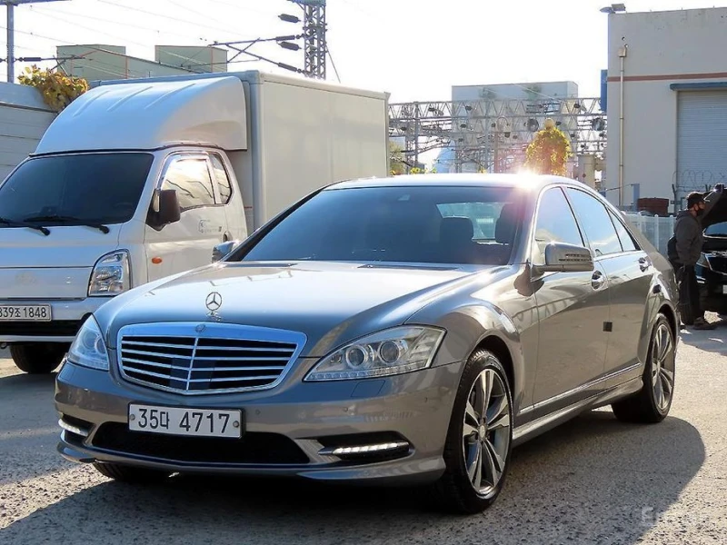 Mercedes-Benz S 350 - 19000 лв. / 9714.55 € - 82620478 1 | Car24.bg Mercedes-Benz S 350 - 19000 лв. / 9714.55 € - 82620478 1