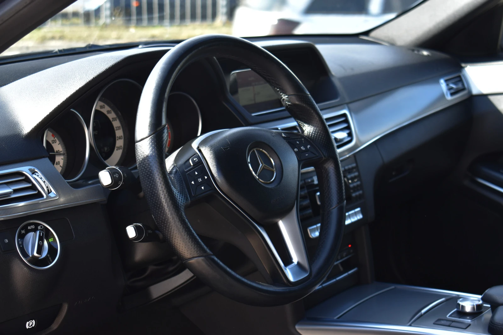 Mercedes-Benz E 220 AMG-PACK* FULL-LED - изображение 9 | Auto.bg Mercedes-Benz E 220 AMG-PACK* FULL-LED - изображение 9