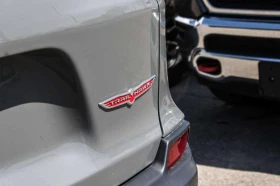 Jeep Cherokee * Trailhawk | Gps| SiriusXM| BkpCam| HtdSeats| Dri | Auto.bg — изображение 7 Jeep Cherokee * Trailhawk | Gps| SiriusXM| BkpCam| HtdSeats| Dri | Auto.bg — изображение 7