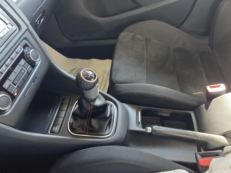 VW Golf 6 - 8000 € / 15646.64 лв. - 21084401 1 | Car24.bg VW Golf 6 - 8000 € / 15646.64 лв. - 21084401 1