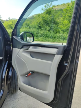 VW Transporter T6 2.0 TDI 150 К.С DSG Maxi Distronik | Auto.bg — изображение 16 VW Transporter T6 2.0 TDI 150 К.С DSG Maxi Distronik | Auto.bg — изображение 16