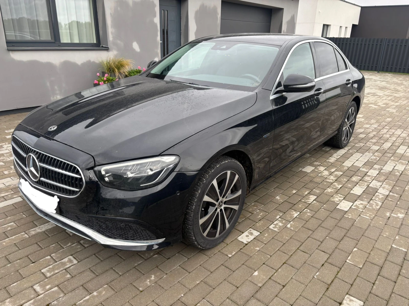 Mercedes-Benz E 300 4Matic - изображение 3 | Auto.bg Mercedes-Benz E 300 4Matic - изображение 3