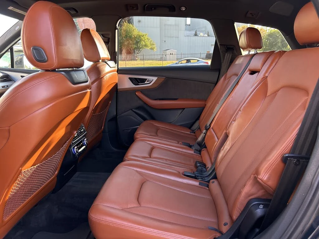 Audi Q7 3.0T Technik* Bose* подгрев* обдухване* ПАНО* 360 - изображение 7 | Auto.bg Audi Q7 3.0T Technik* Bose* подгрев* обдухване* ПАНО* 360 - изображение 7