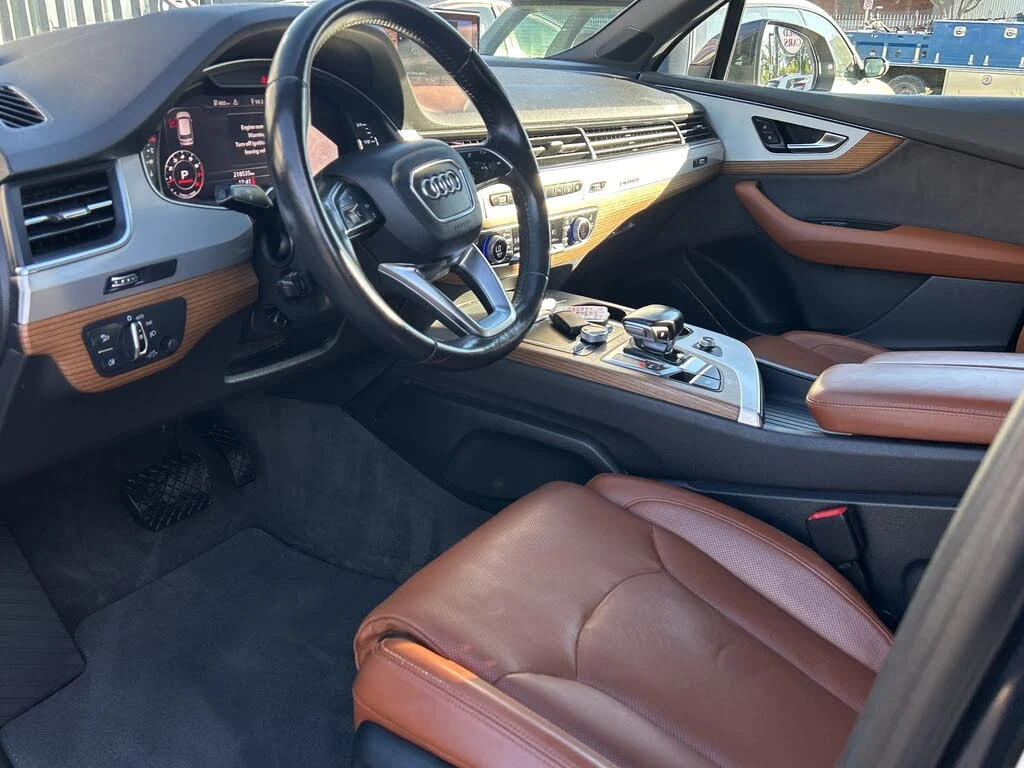 Audi Q7 3.0T Technik* Bose* подгрев* обдухване* ПАНО* 360 - изображение 9 | Auto.bg Audi Q7 3.0T Technik* Bose* подгрев* обдухване* ПАНО* 360 - изображение 9