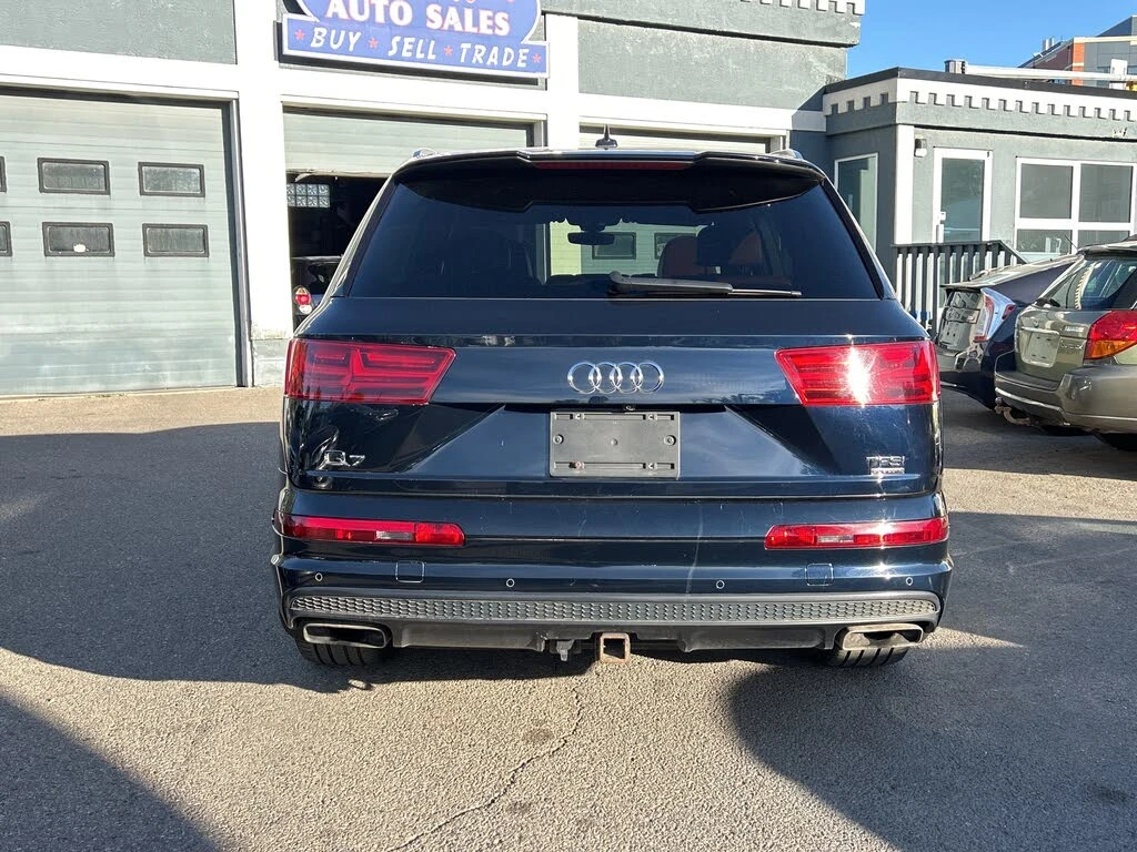 Audi Q7 3.0T Technik* Bose* подгрев* обдухване* ПАНО* 360 - изображение 5 | Auto.bg Audi Q7 3.0T Technik* Bose* подгрев* обдухване* ПАНО* 360 - изображение 5