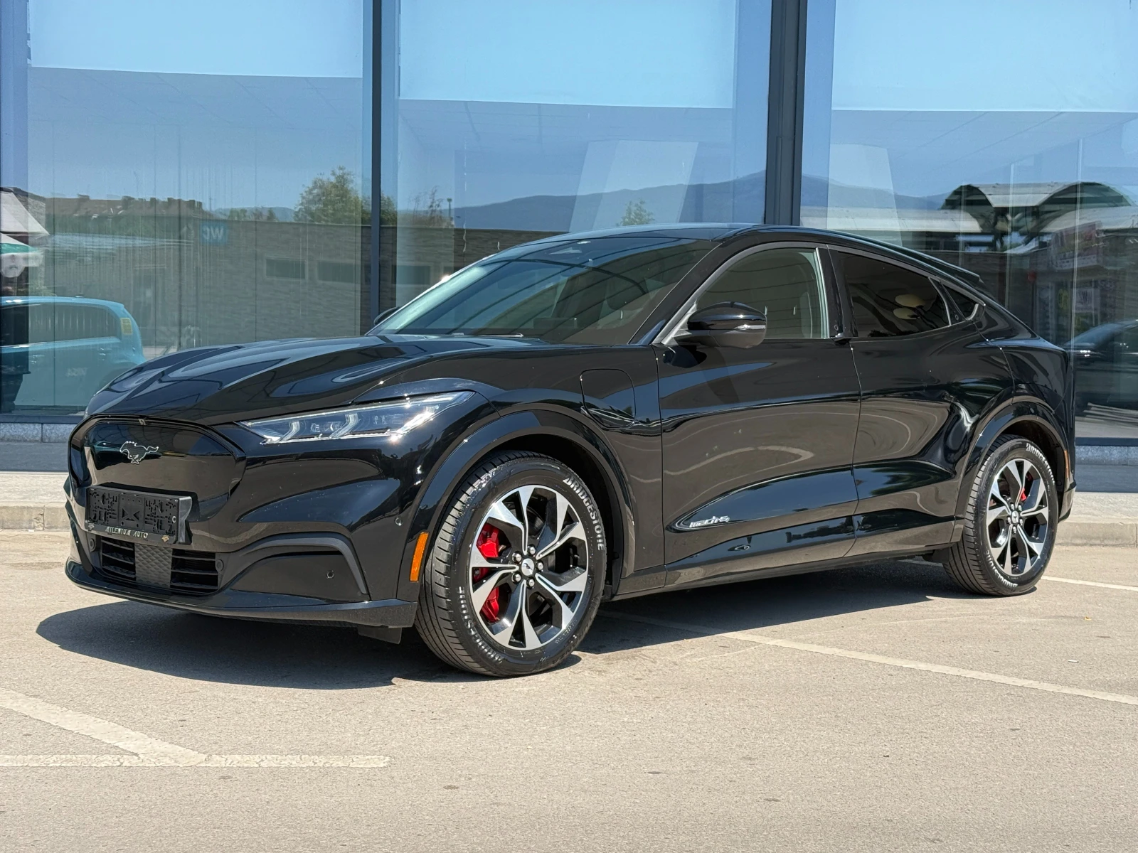 Ford Mustang Mach-E 76.7kWh 269к.с. AWD Фабрична Гаранция до 2030г !!! | Auto.bg — изображение 1 Ford Mustang Mach-E 76.7kWh 269к.с. AWD Фабрична Гаранция до 2030г !!! | Auto.bg — изображение 1